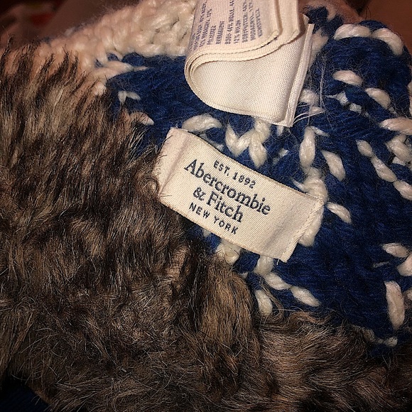 Abercrombie & Fitch Hat - Picture 2 of 2